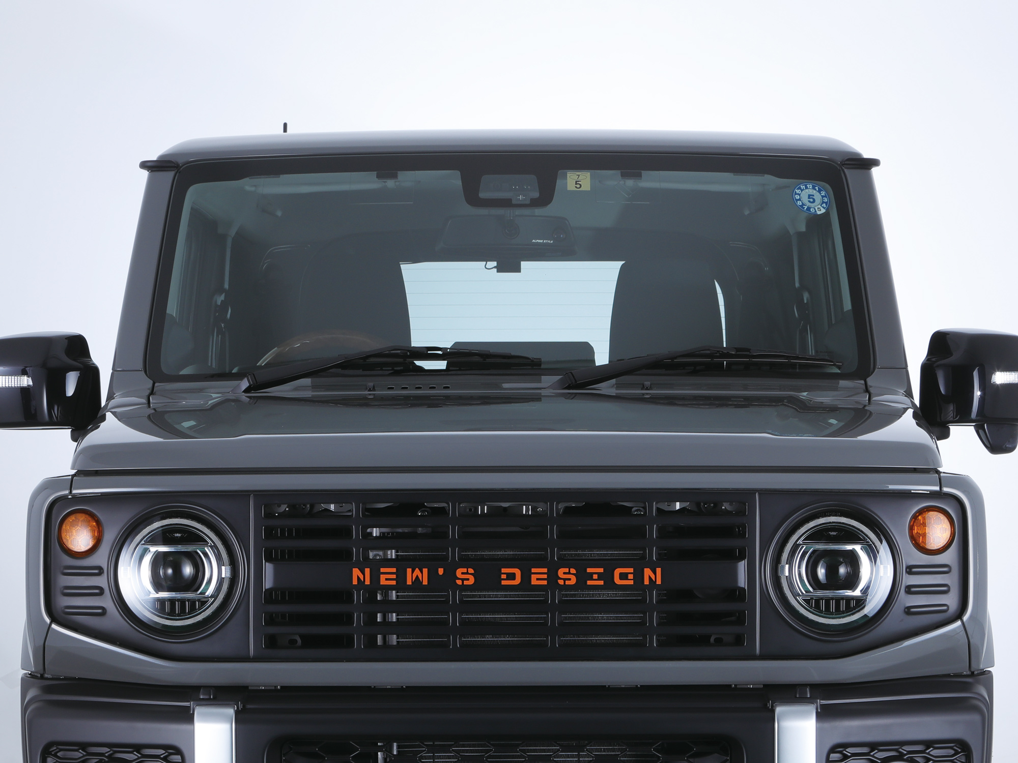jimny_dstyle_frontgrill.jpg