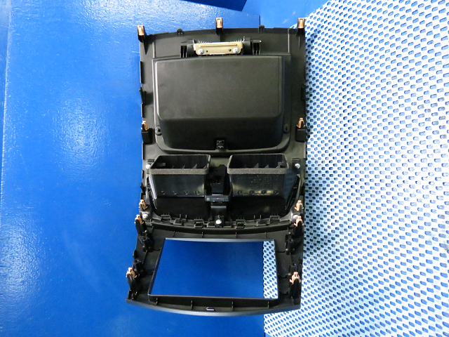 25-3906-2.jpg