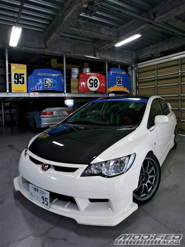 modp_0904_10_o+2008_jdm_honda_civic_type_r+front_view.jpg