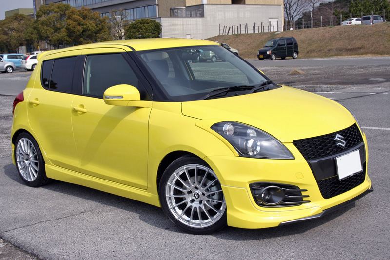 Suzuki-Swift-ZC32S.jpg