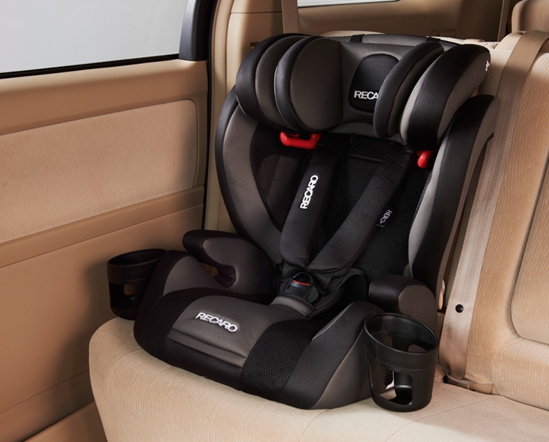 RECARO_Start_J1_gray_002_790_635-a0543f20.jpg