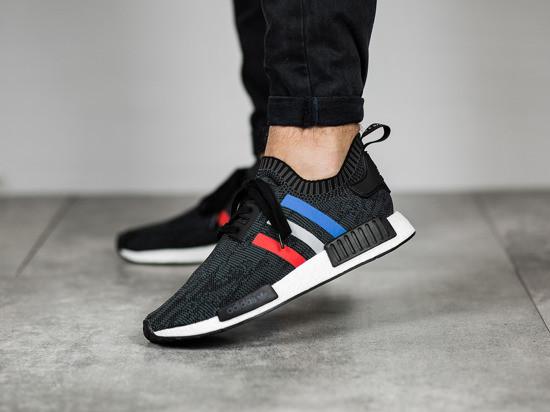 eng_pm_Mens-shoes-sneakers-adidas-Originals-NMD_R1-Primeknit-Tri-Color-BB2887-11684_2.jpg