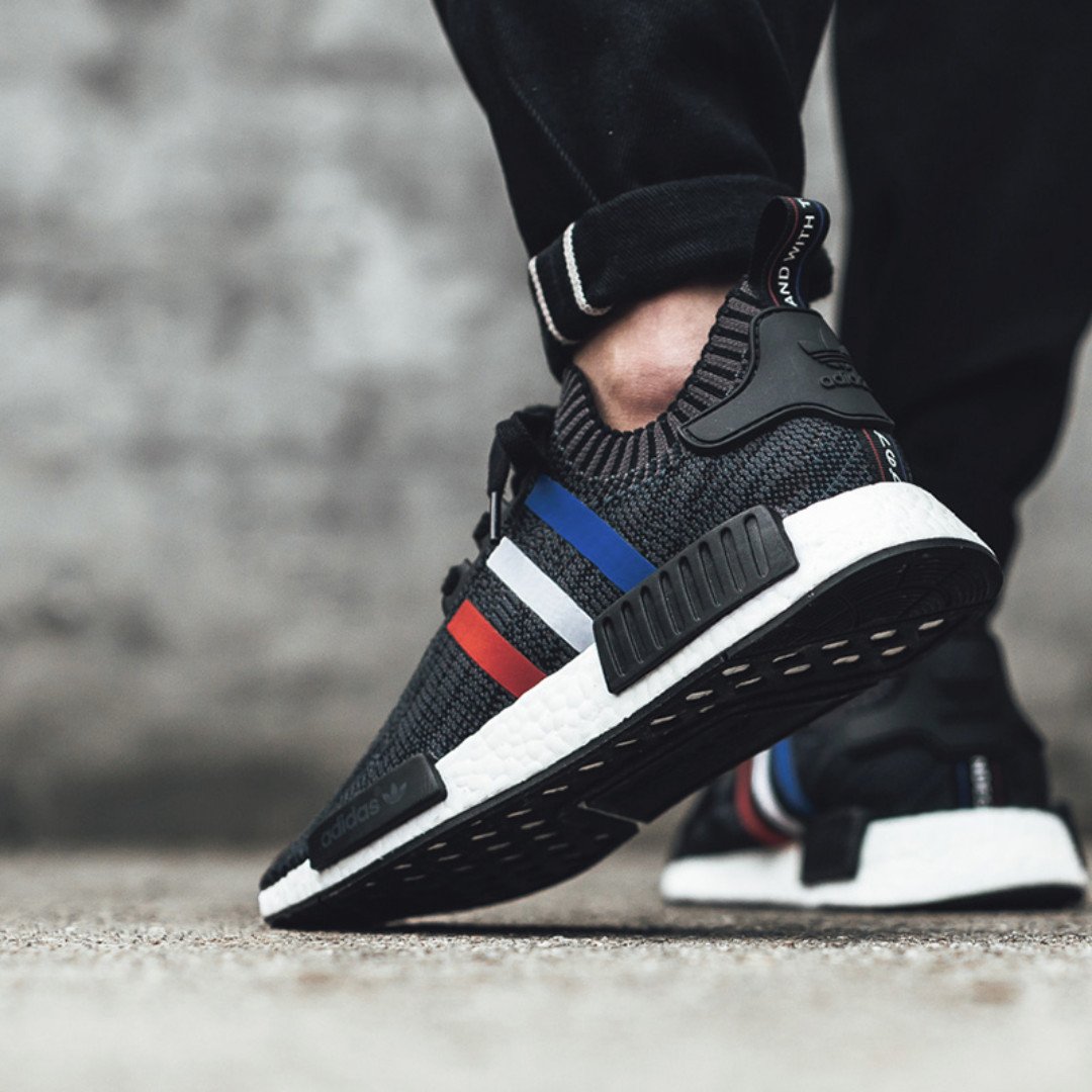 in_stock_uk75_nmd_r1_pk_tricolour_black_1494985239_77715763_96f4f46b-bf87-4a2c-82d9-98496c64df48_1800x.jpg